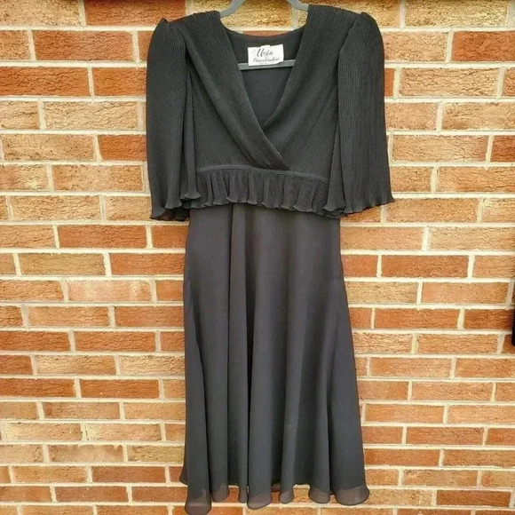 Vintage Umba for Parnes Feinstein Black Dress Women's Size 2 Made in USA - Picture 1 of 7